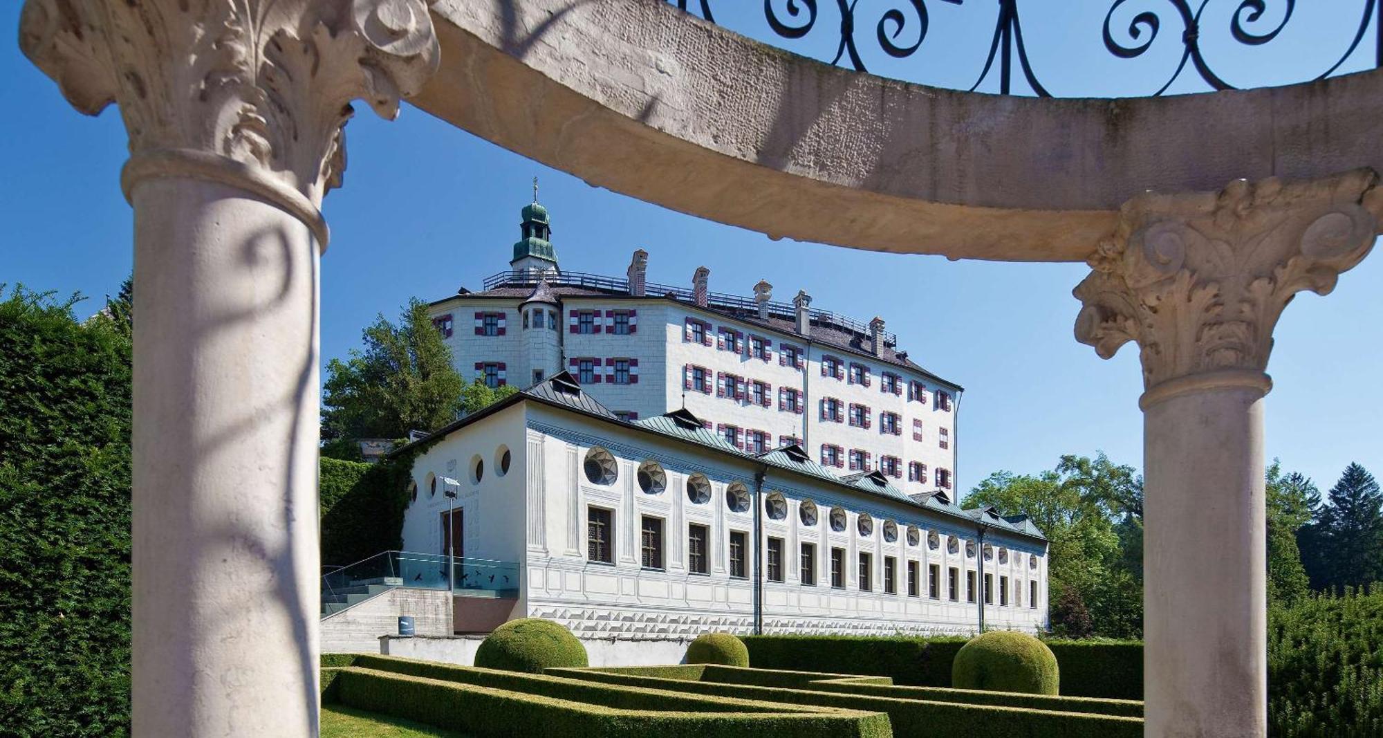 Hotel Goldener Adler, BW Signature Collection Innsbruck Exterior photo