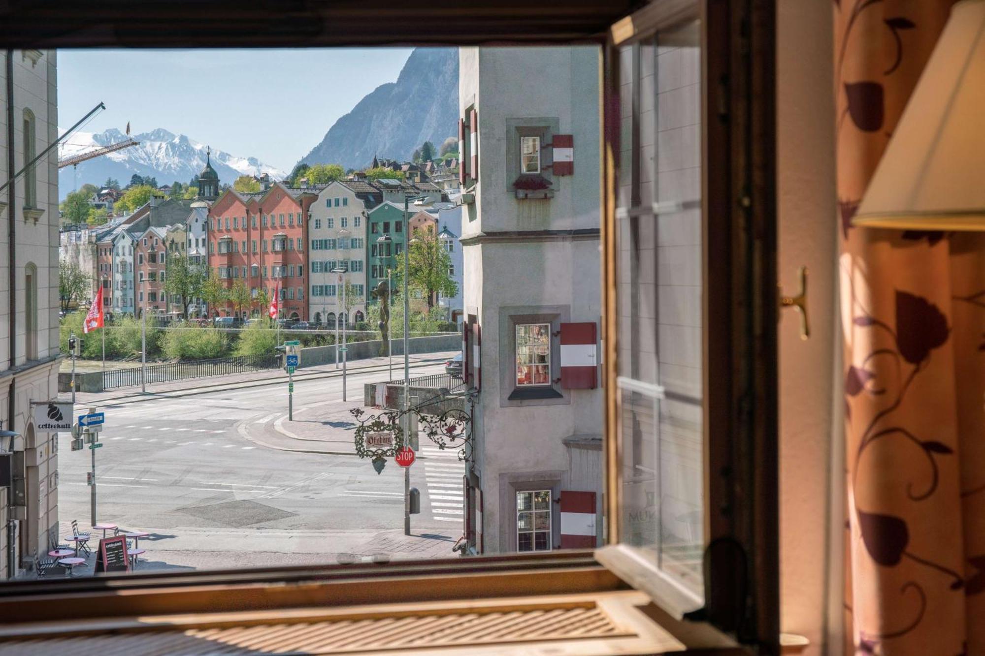 Hotel Goldener Adler, BW Signature Collection Innsbruck Exterior photo